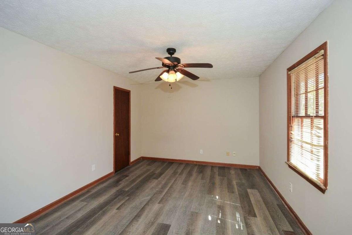 4800 TIMBER RIDGE Drive Douglasville - 23