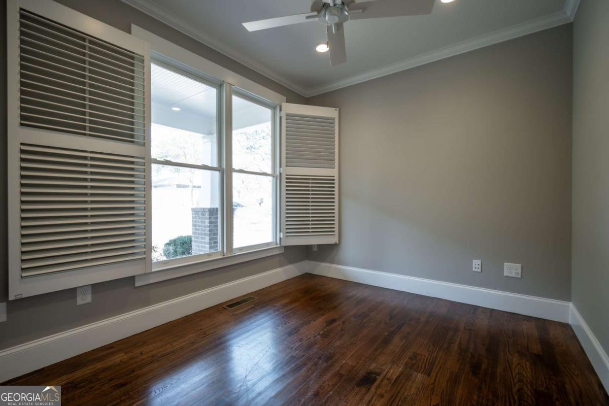 215 Chapman Place Athens - 2