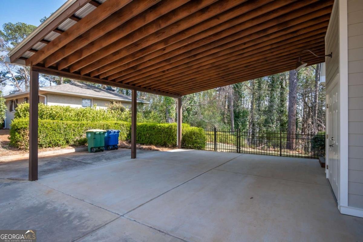 215 Chapman Place Athens - 22