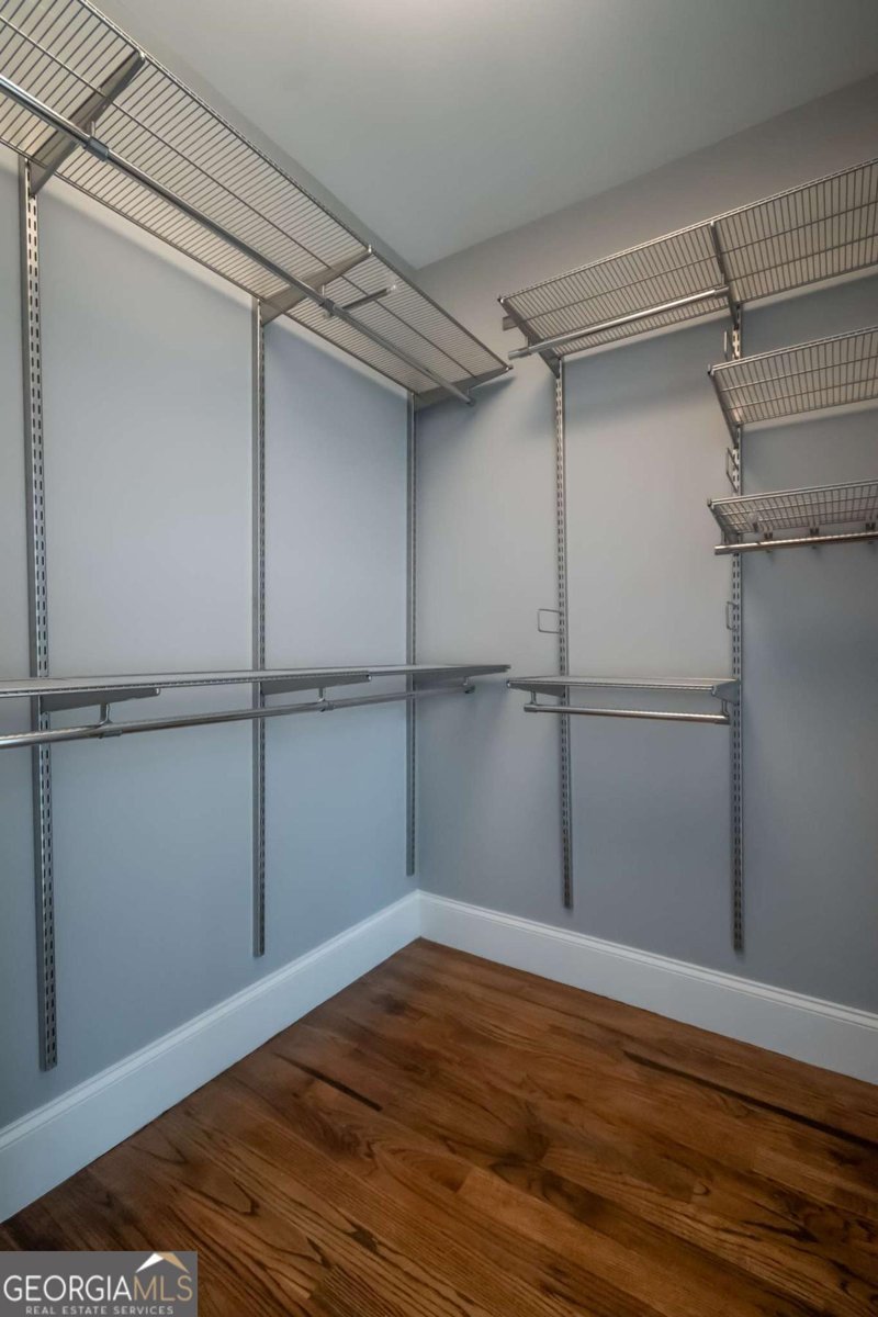 215 Chapman Place Athens - 29