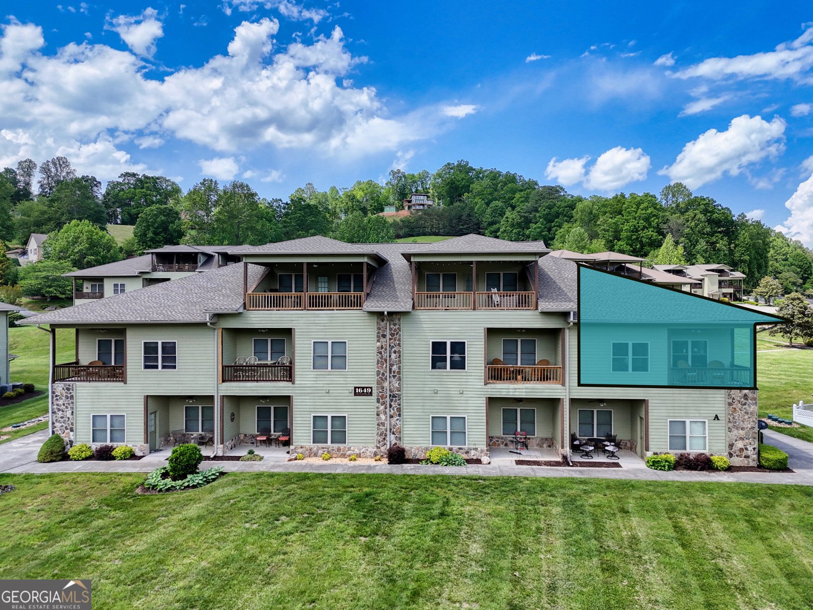 1649-H Lakeview Drive Young Harris - 1