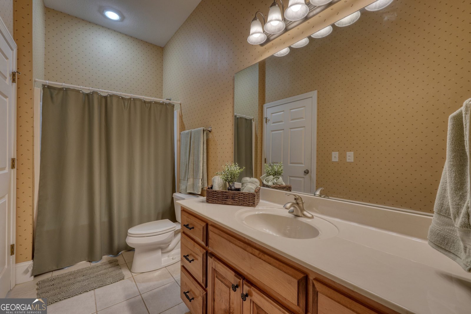 1649-H Lakeview Drive Young Harris - 40