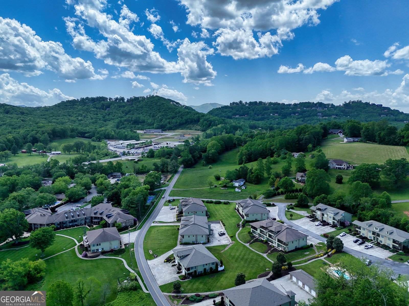 1649-H Lakeview Drive Young Harris - 51