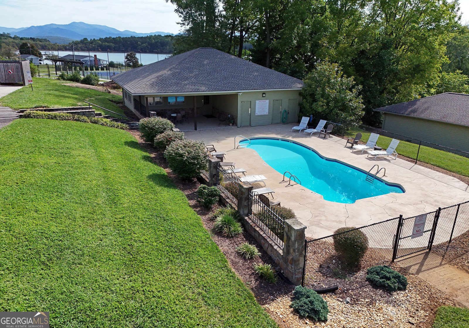 1649-H Lakeview Drive Young Harris - 52