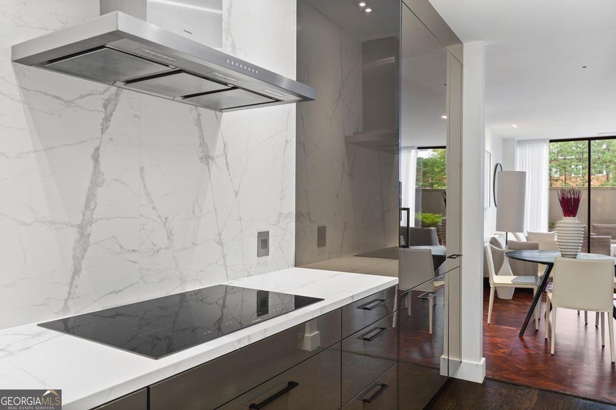 2660 Peachtree Road Atlanta - 23
