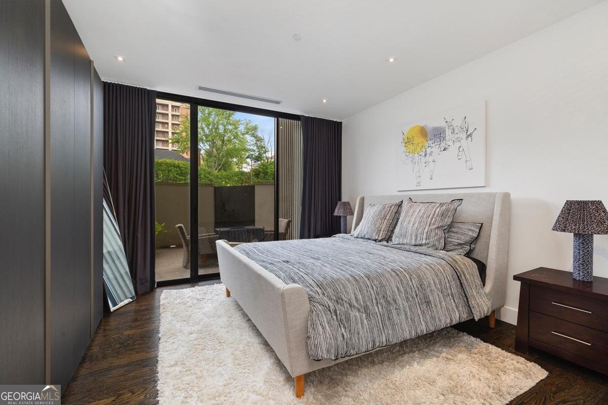 2660 Peachtree Road Atlanta - 26