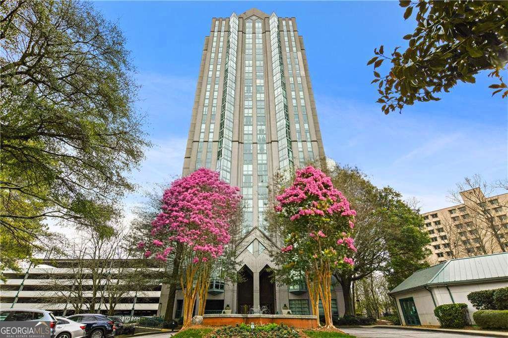 2870 Pharr Court South Atlanta - 33