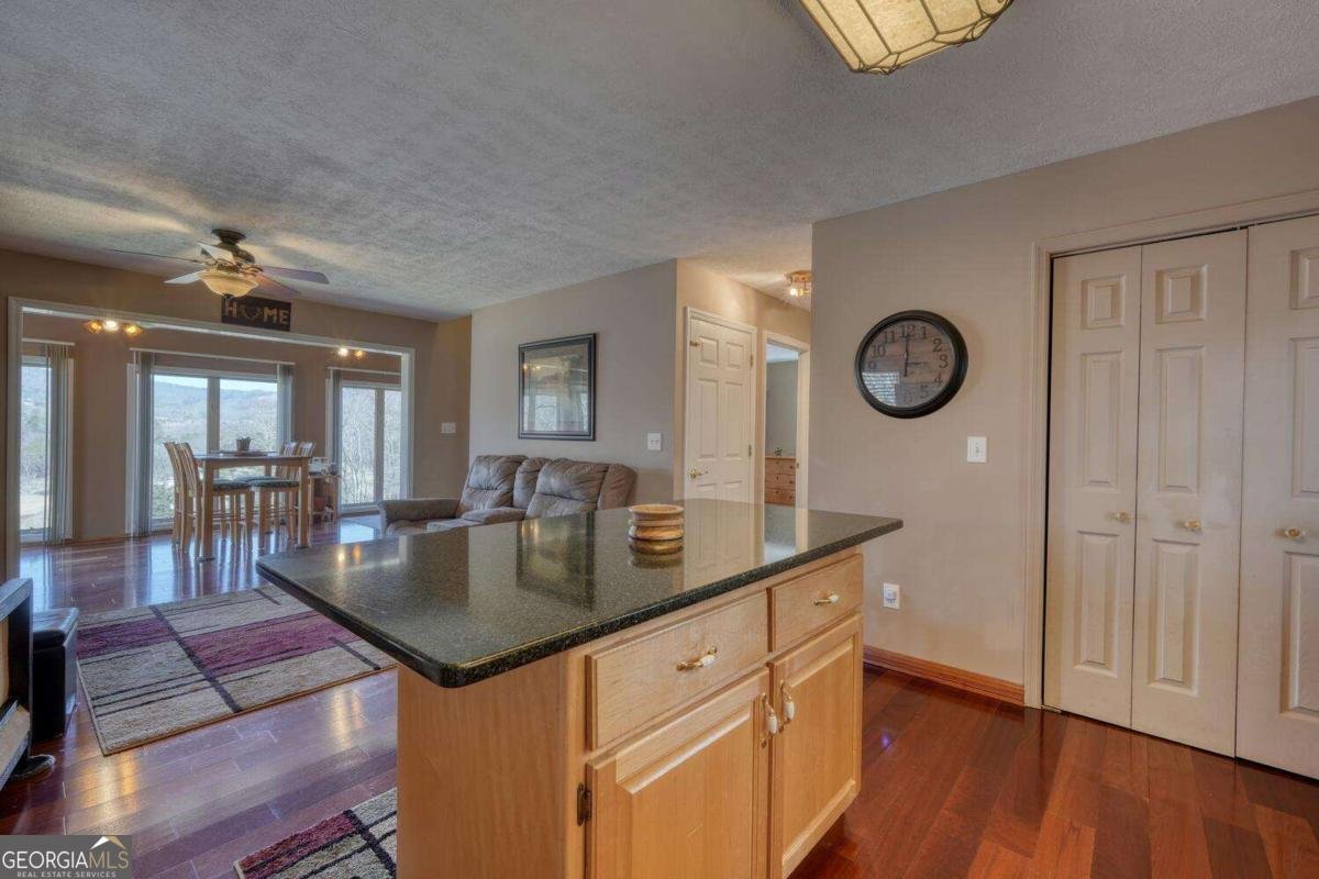 6330A Crooked Creek Young Harris - 25