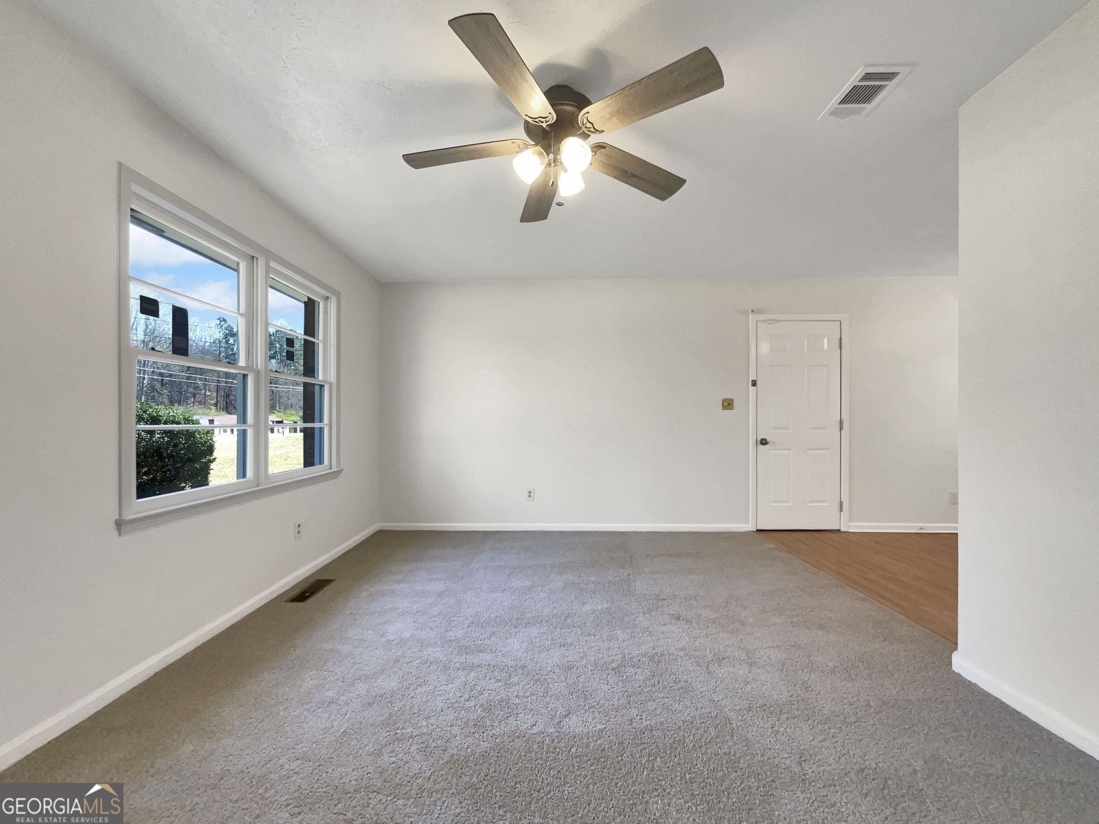 3686 Sweetbriar Circle Lithia Springs - 3