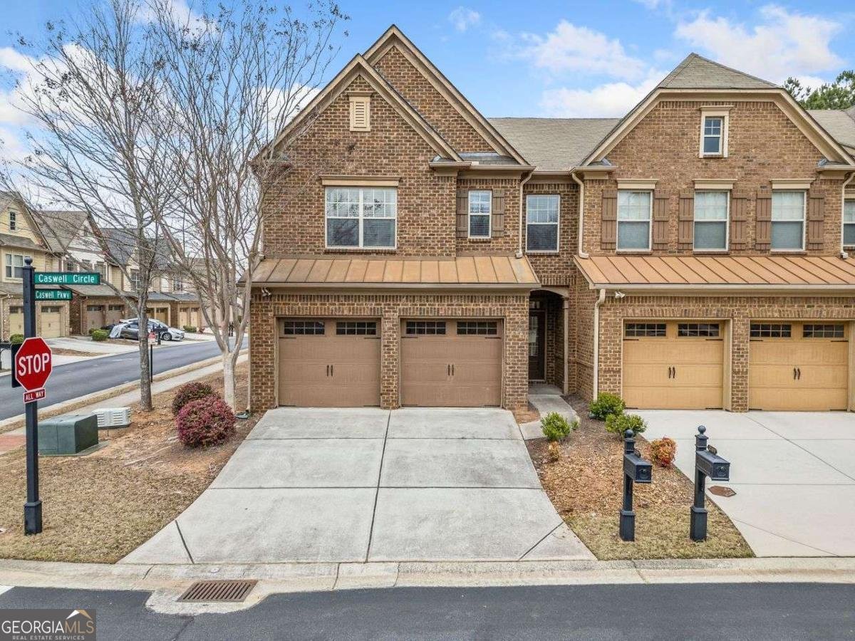 2105 CASWELL Circle Marietta - 1