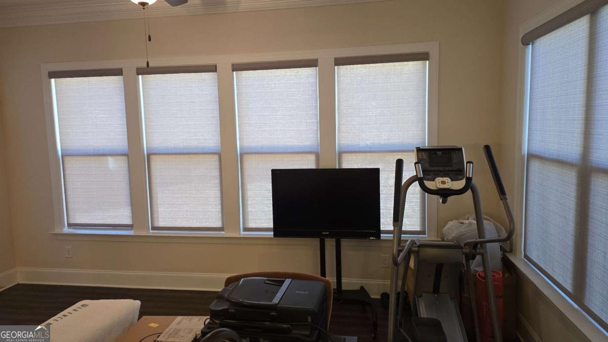 112 Austin Drive Sandy Springs - 29