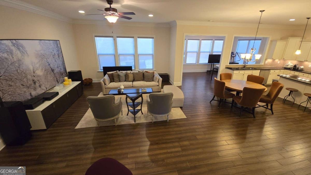 112 Austin Drive Sandy Springs - 35