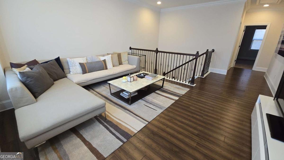 112 Austin Drive Sandy Springs - 40