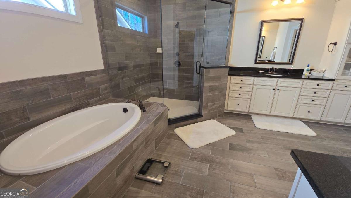 112 Austin Drive Sandy Springs - 58