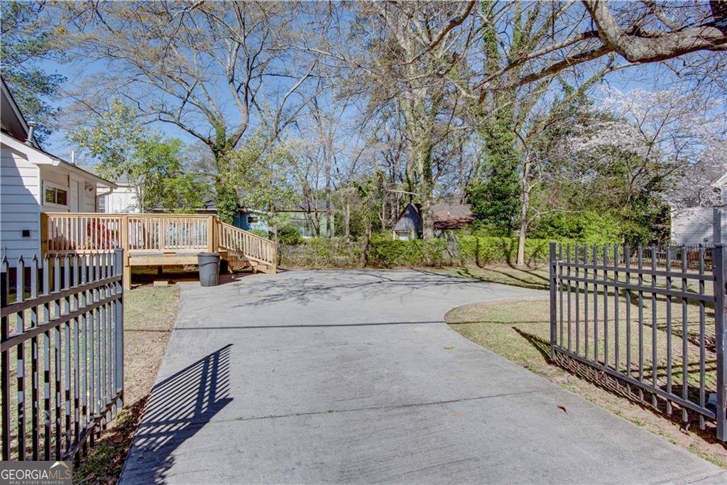 1627 Walker Avenue College Park - 29