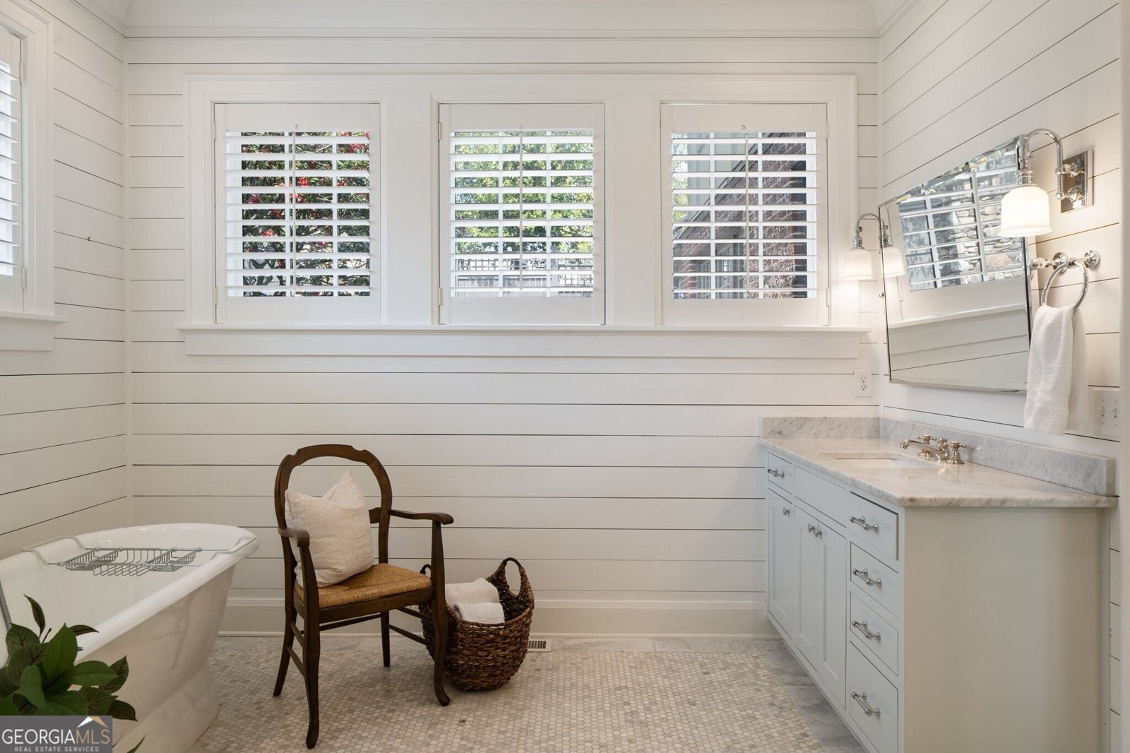 46 Montclair Drive Atlanta - 24