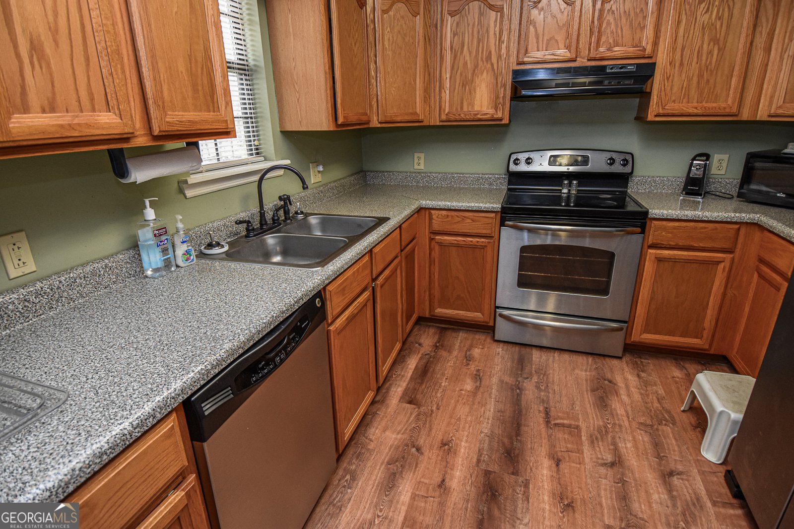 415 Tussahaw Point Drive Jackson - 23