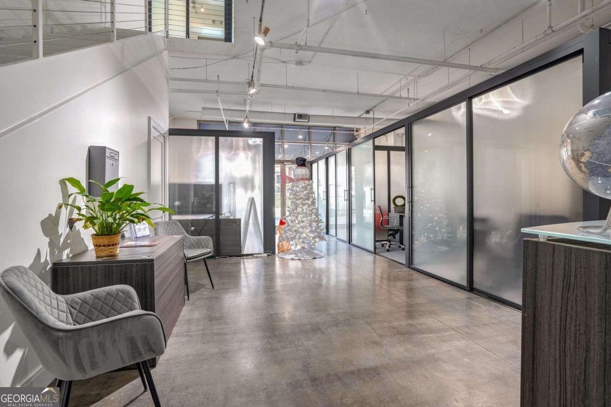 905 Juniper Street Atlanta - 5