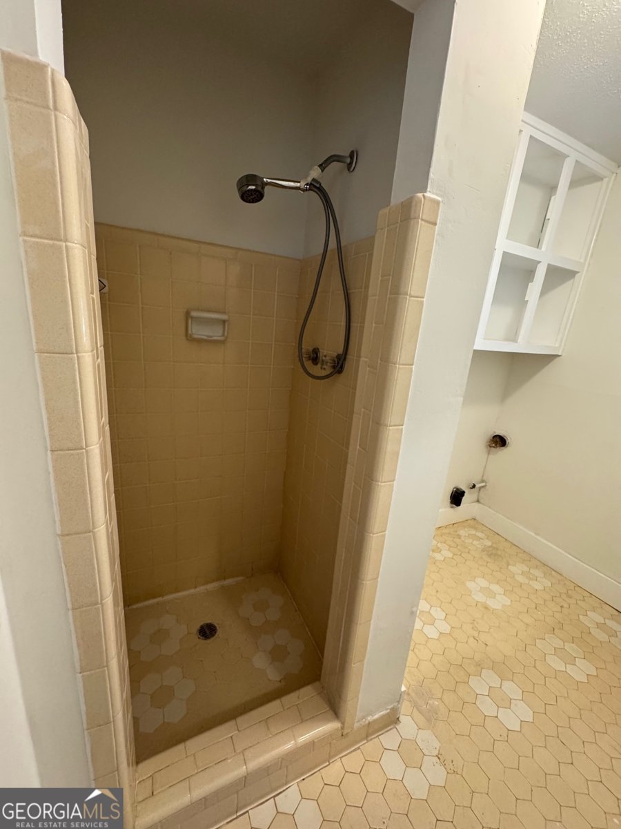 239 Andrea Circle Lilburn - 14