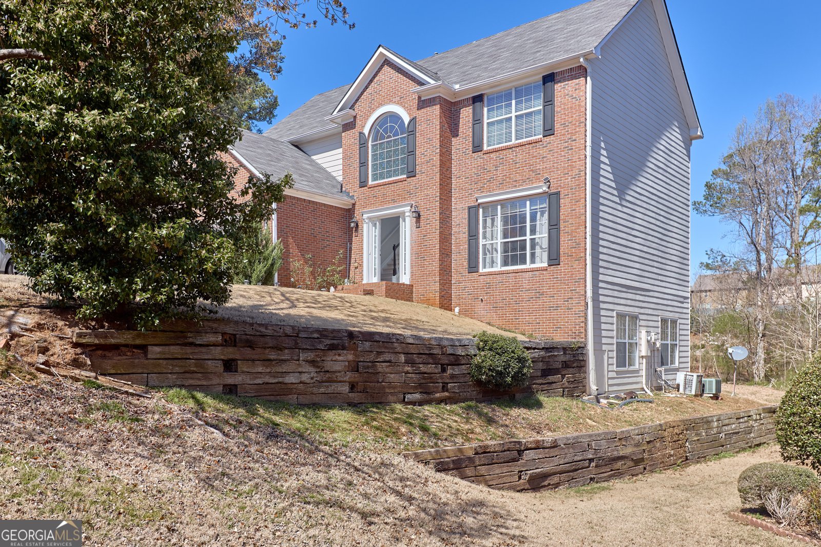 1484 Highland Bluff Court Suwanee - 4