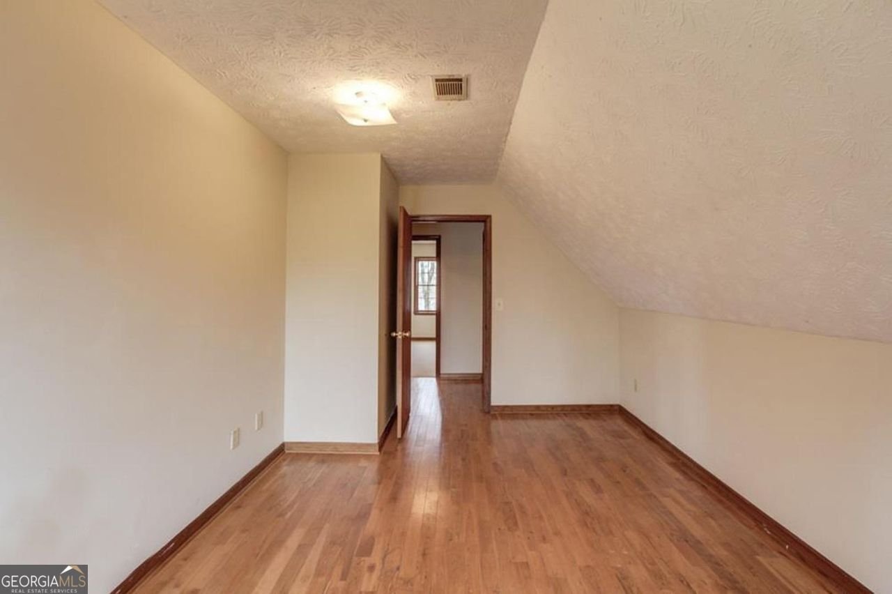 1924 SIDNEYS Cove Lawrenceville - 5