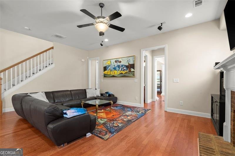 1917 Baxley Pine Trace Suwanee - 15