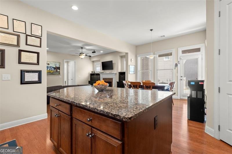 1917 Baxley Pine Trace Suwanee - 27