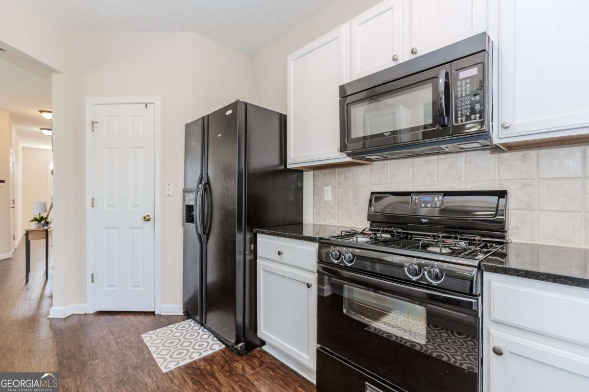 6222 Shoreview Circle Flowery Branch - 11