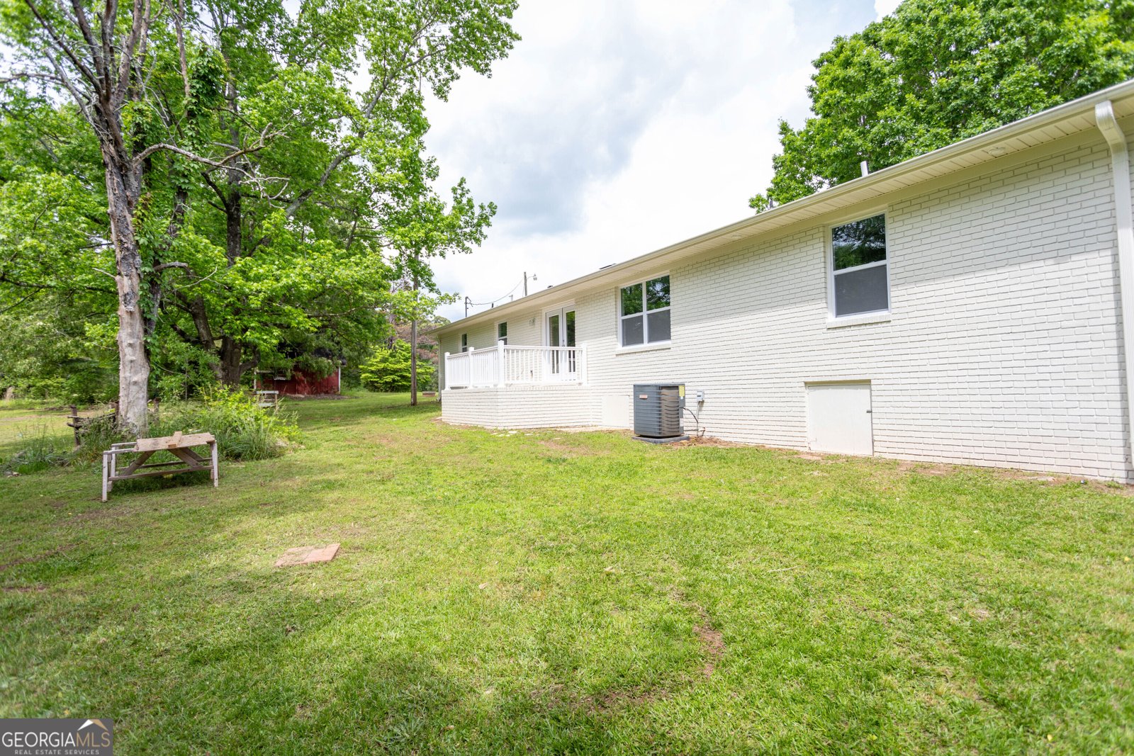 1073 WE King Road Commerce - 10