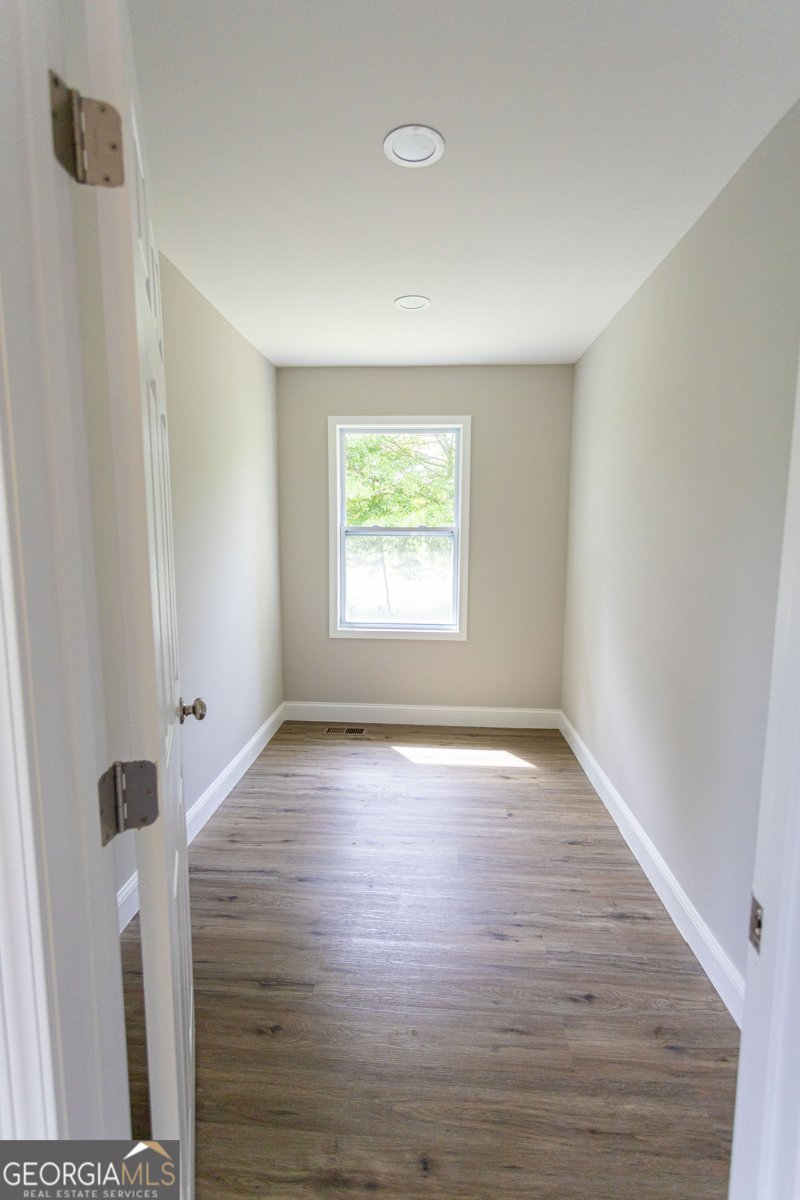 1073 WE King Road Commerce - 22