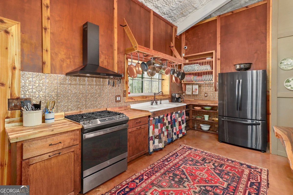 109 Lorenzo Hurst Road Springfield - 11