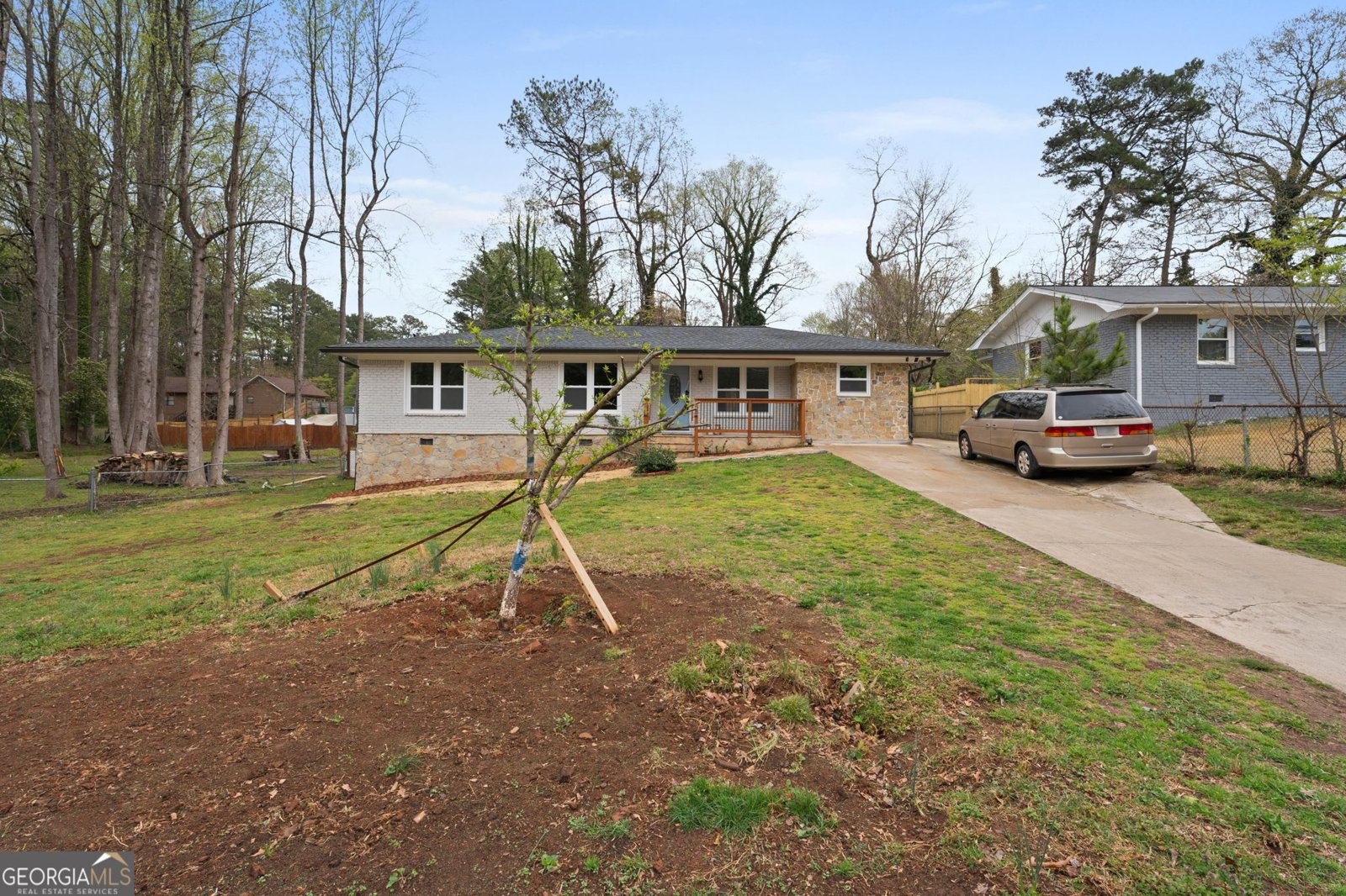 1752 Atherton Drive Decatur - 2