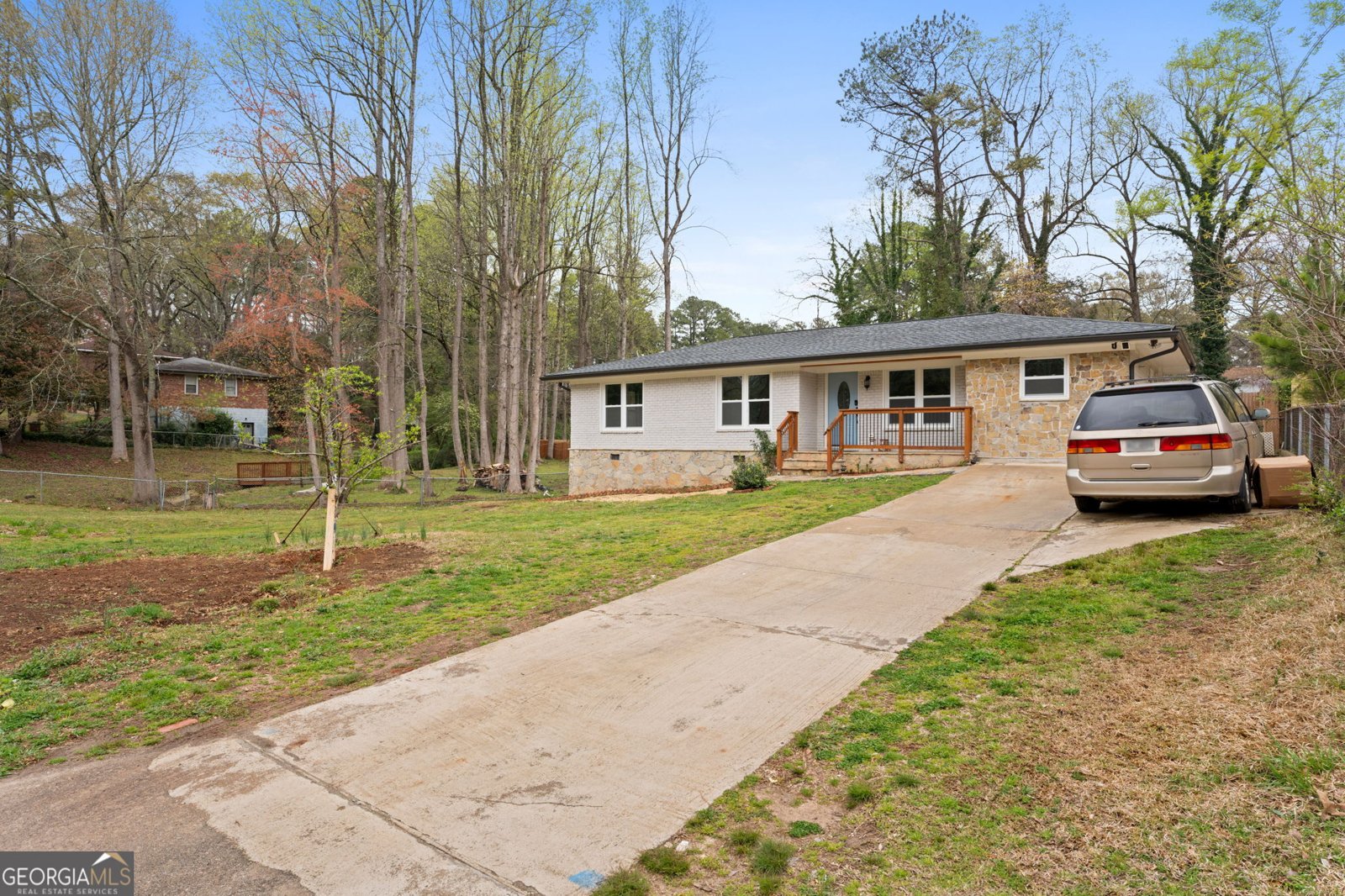 1752 Atherton Drive Decatur - 3
