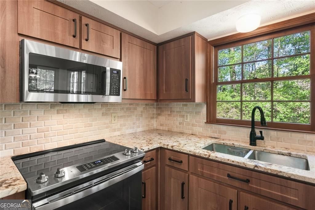 2731 Old Coach Road Duluth - 15