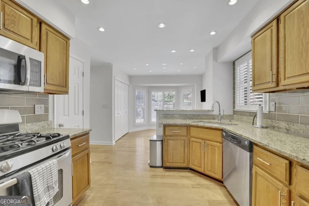 1363 Sheffield Glen Way Atlanta - 9