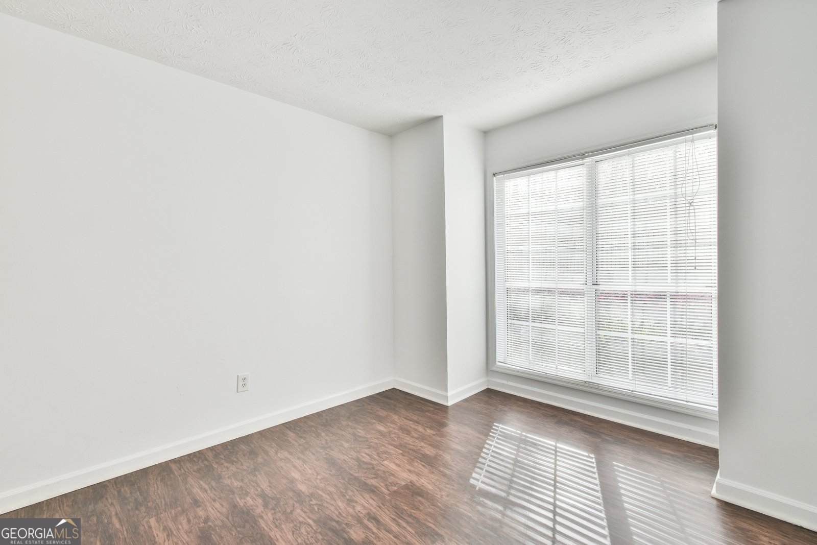 808 Riverview Drive Marietta - 22