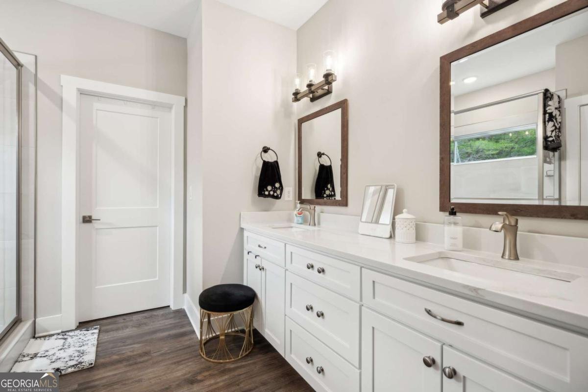 6185 White Way Gainesville - 25