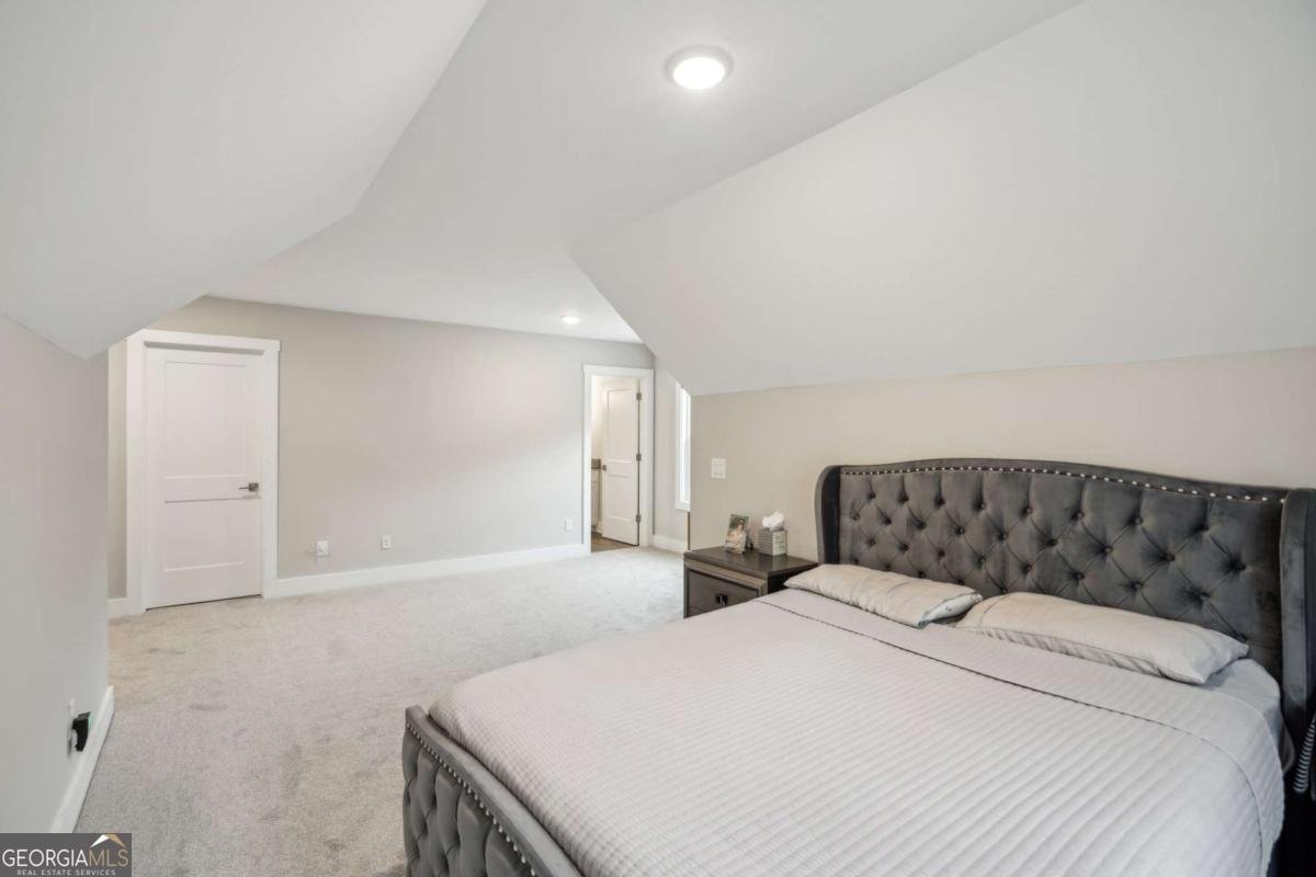 6185 White Way Gainesville - 33