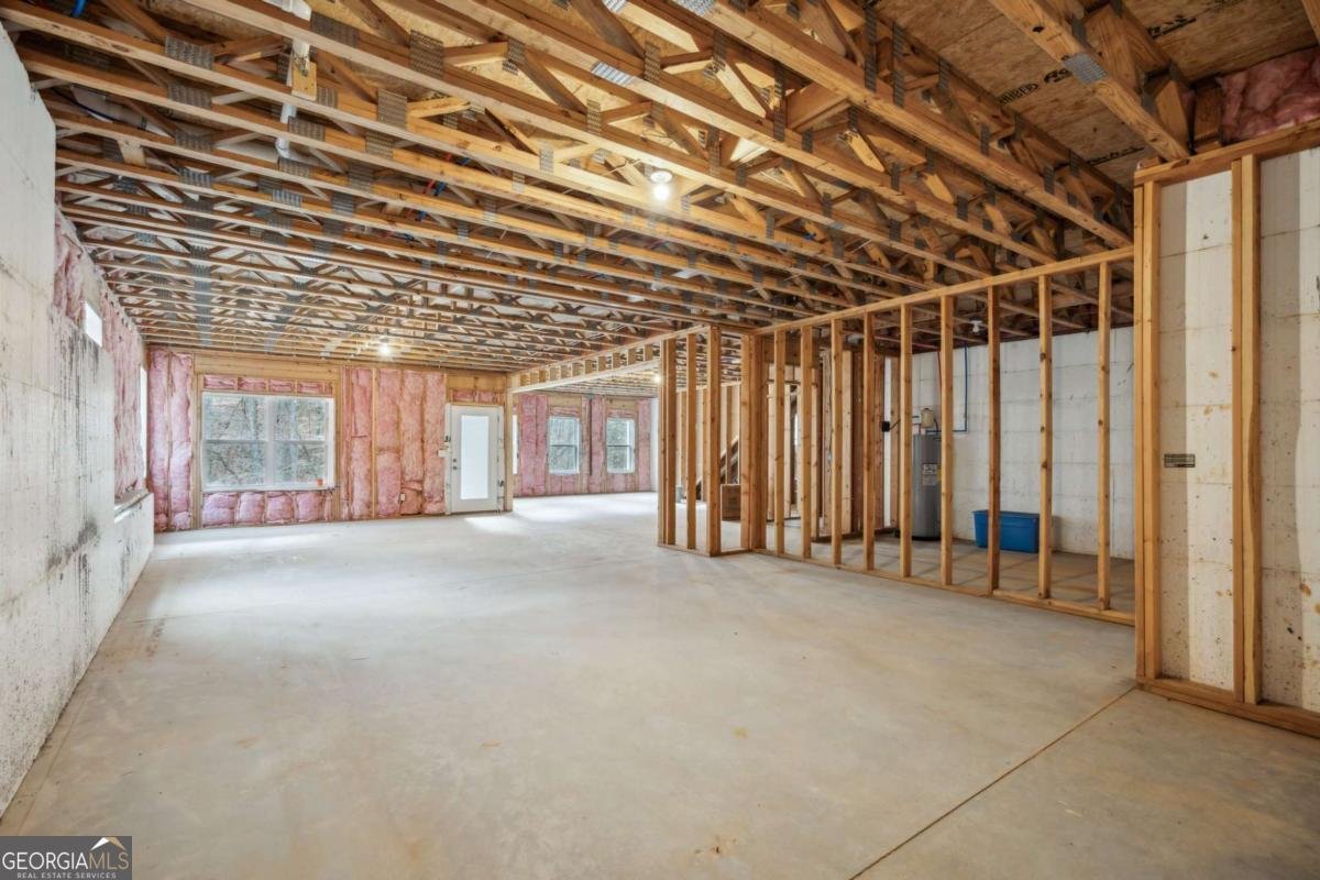 6185 White Way Gainesville - 46