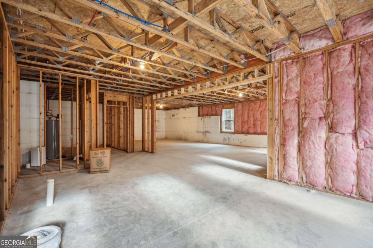 6185 White Way Gainesville - 47