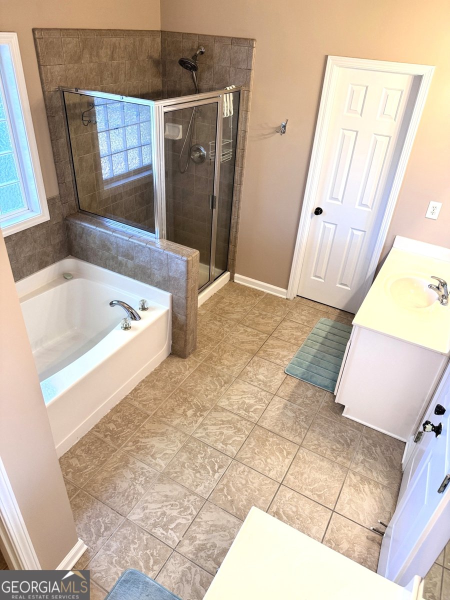 3345 Stoneleigh Run Drive Buford - 11