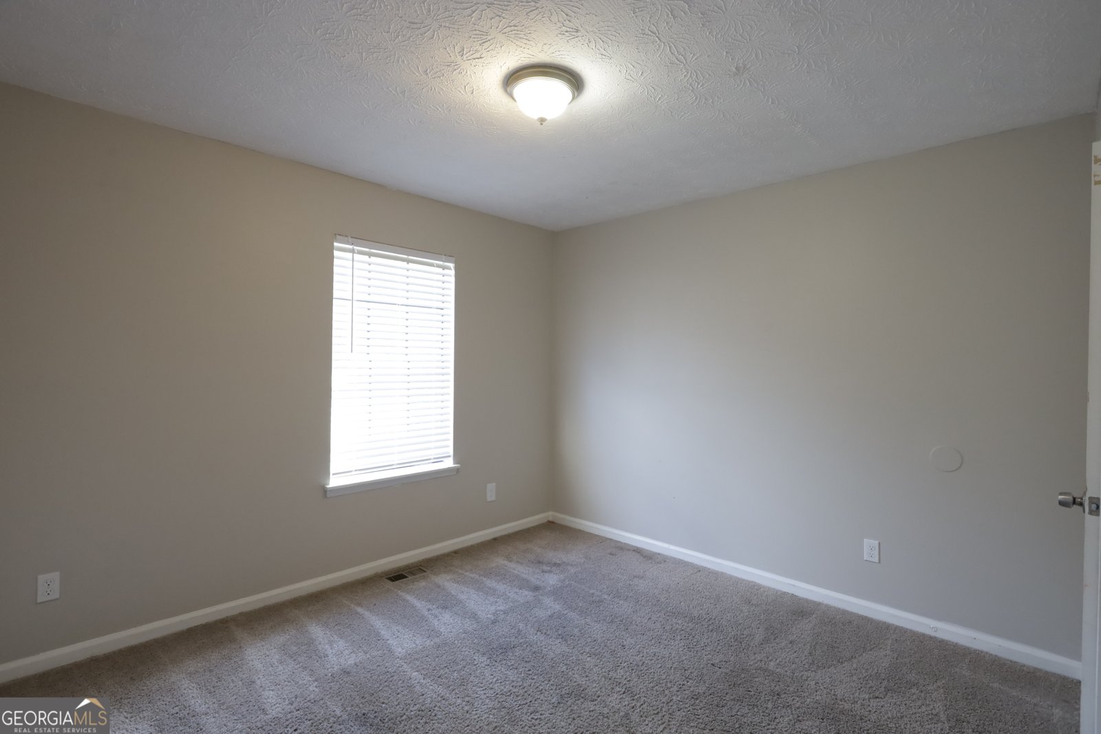 6084 Leverett Drive Lithonia - 12