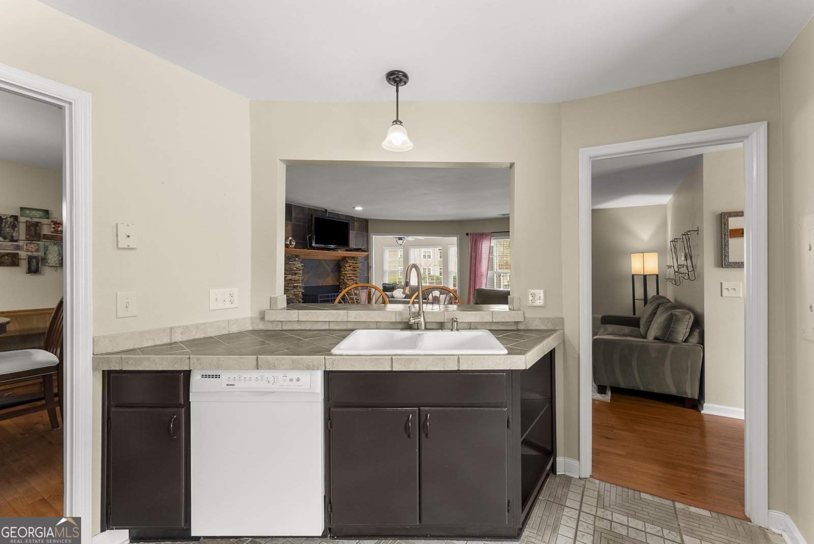 402 Mill Pond Road Roswell - 13