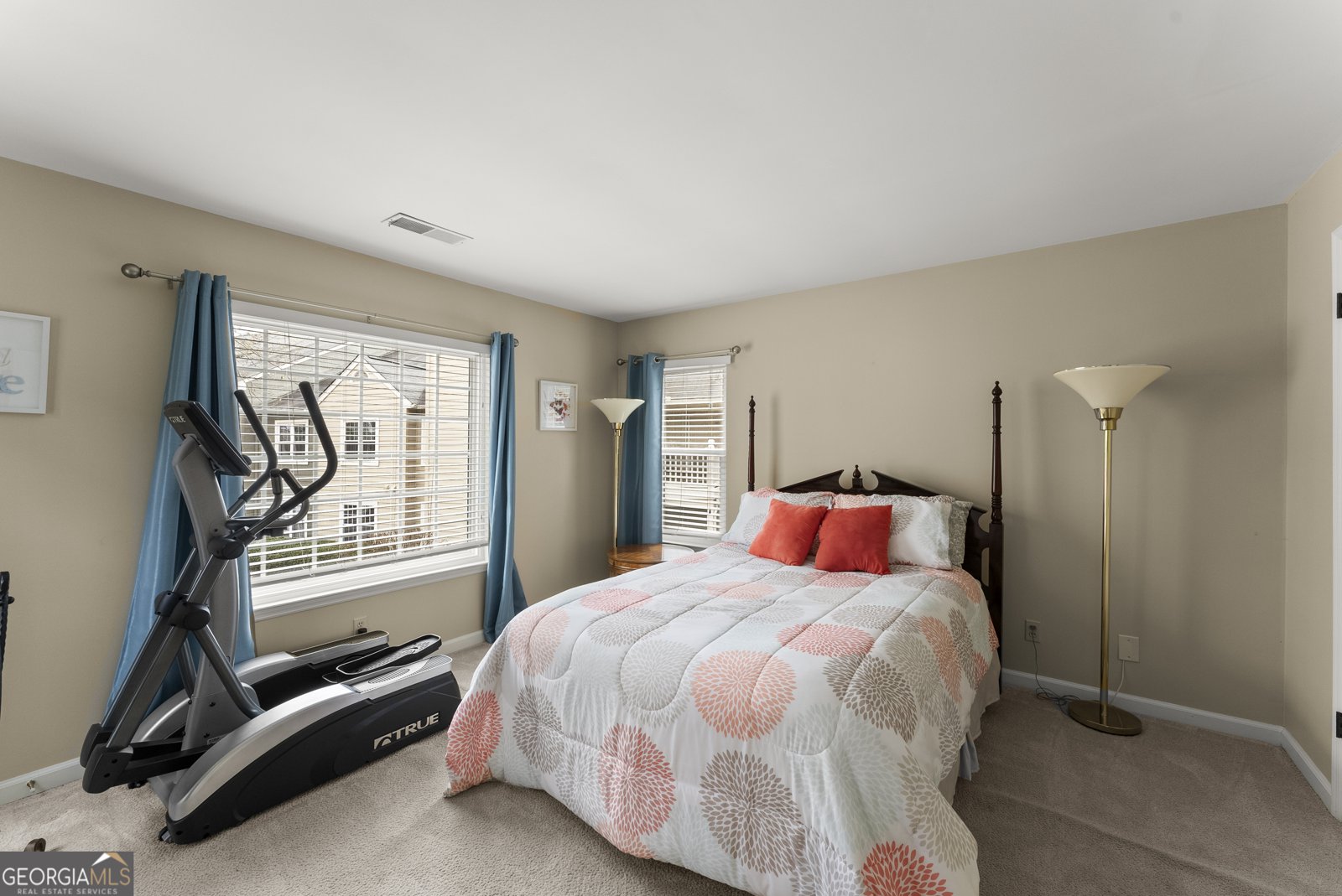402 Mill Pond Road Roswell - 28