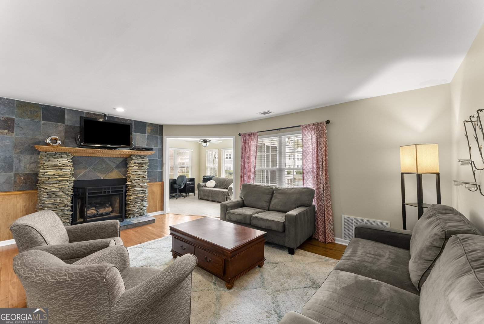 402 Mill Pond Road Roswell - 5