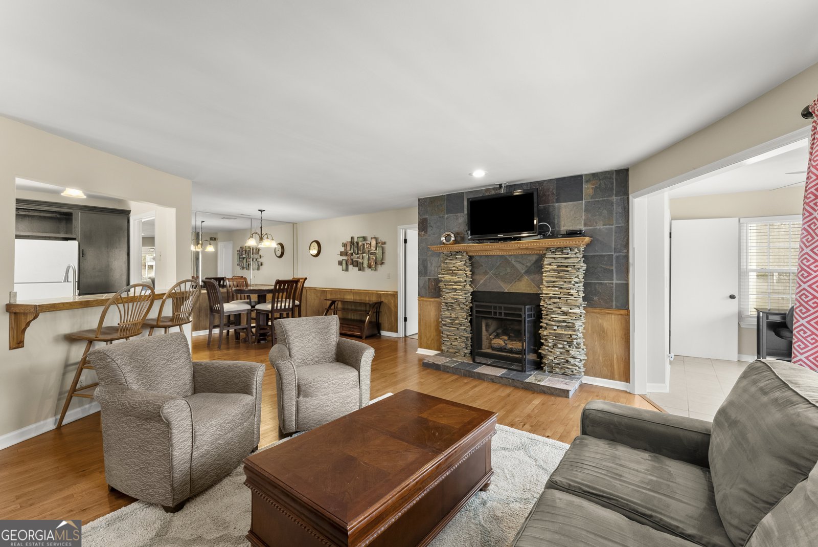 402 Mill Pond Road Roswell - 6