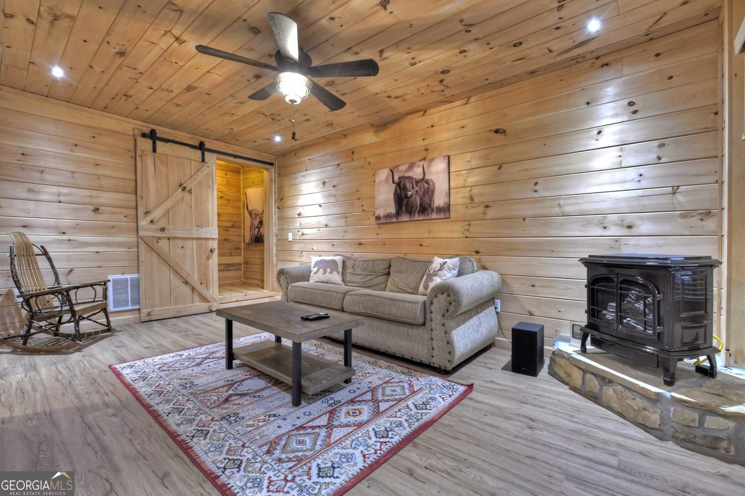 1480 Hidden Lake Drive Cherry Log - 19