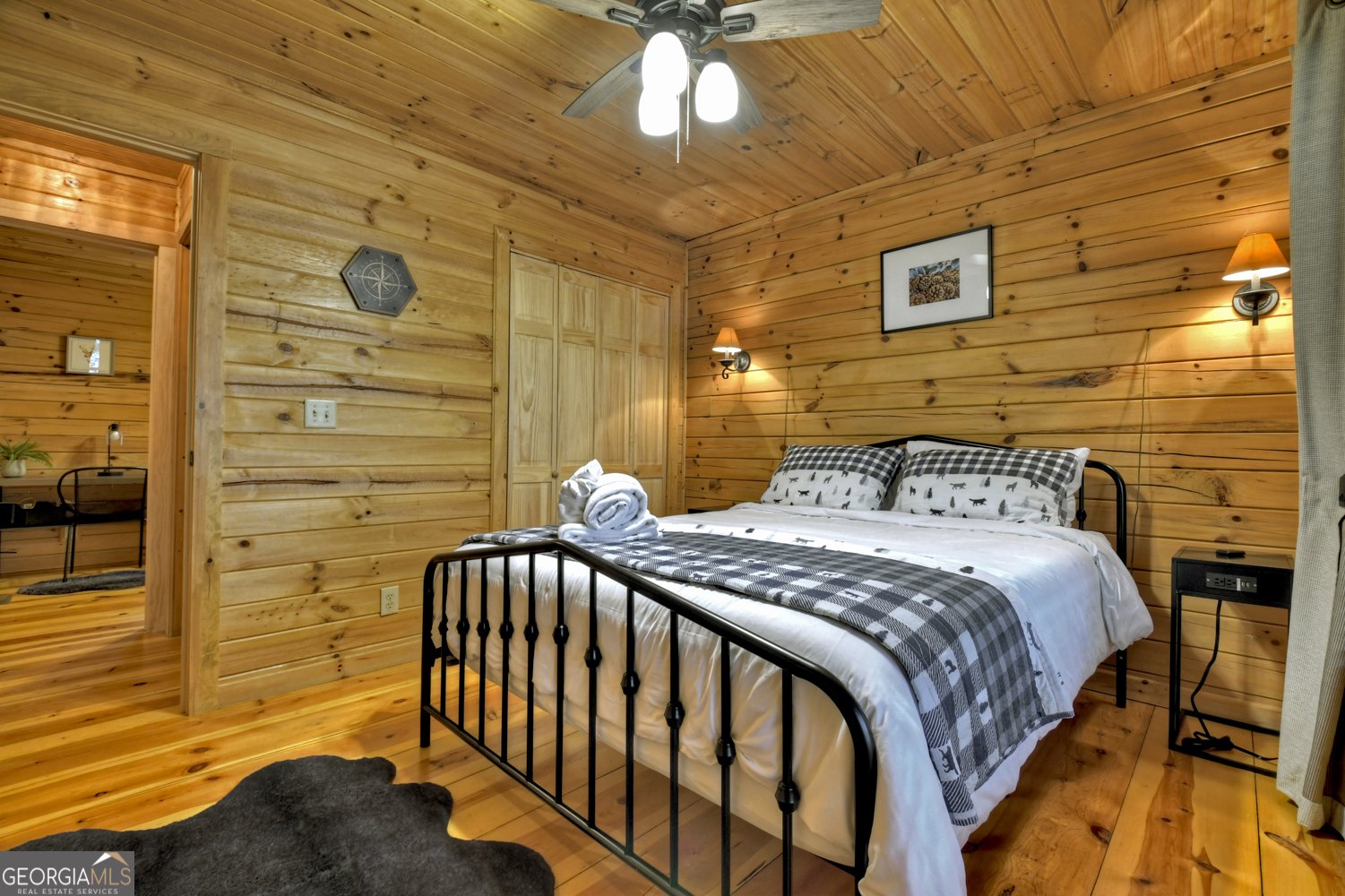 1480 Hidden Lake Drive Cherry Log - 9