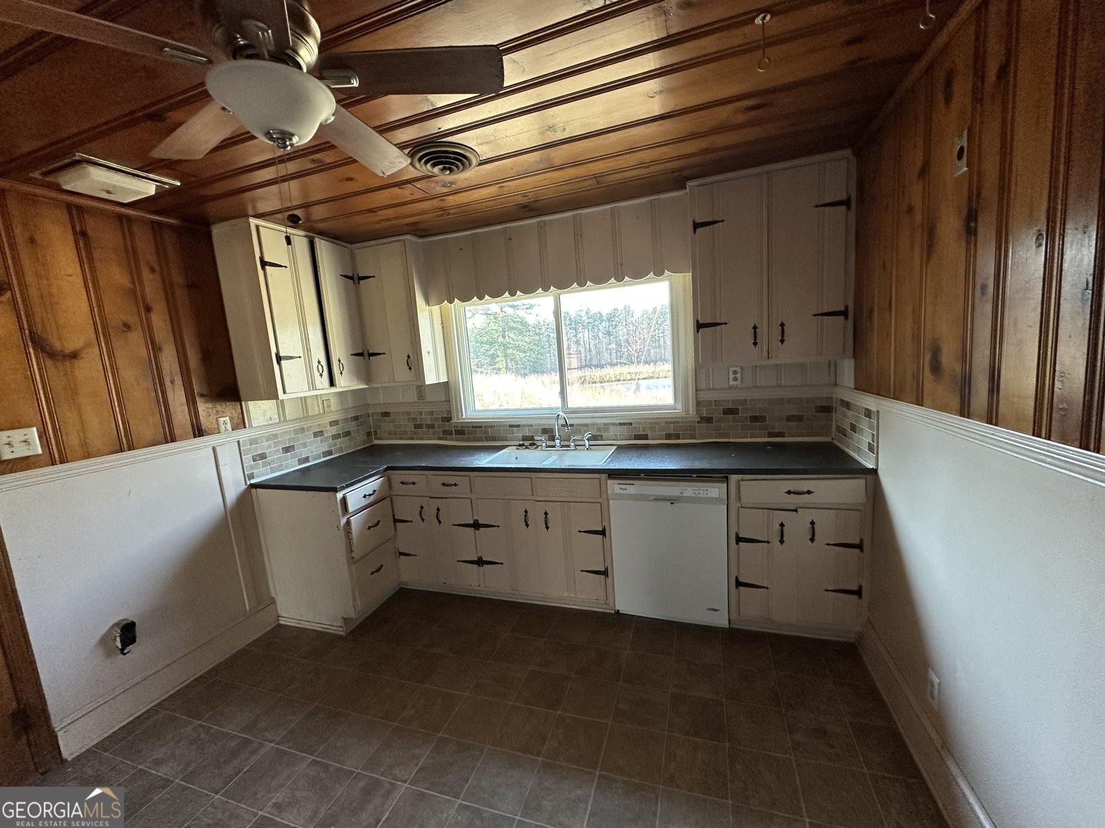 3943 Tommy Lee Cook Road Newnan - 29
