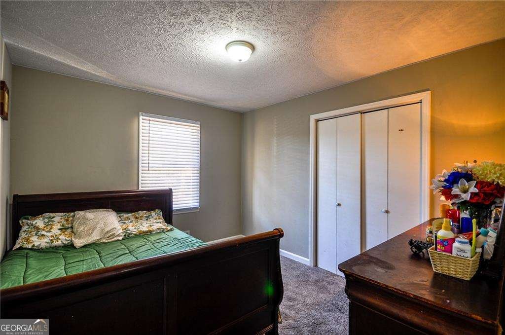 200 Capitol Avenue Winder - 11